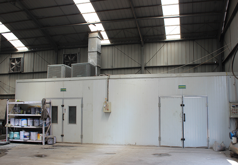 高溫烤漆車間，自動(dòng)門工廠