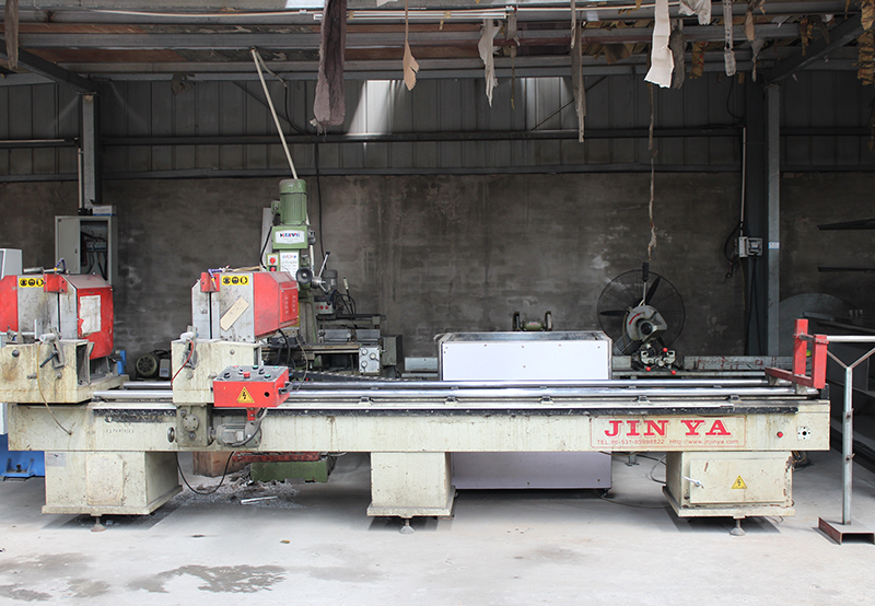 雙頭精密鋸，天卓自動門