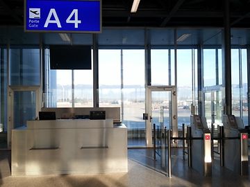 日內(nèi)瓦機(jī)場(chǎng) GVA