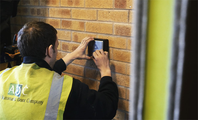 自動(dòng)門安裝